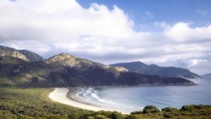 خداوند از طریق رنج های که خودمان در زندگیمان ایجاد می کنیم جلال نمیابد