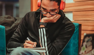 آغاز، میانه و پایان