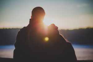 Dijeli odnos…a ne religiju